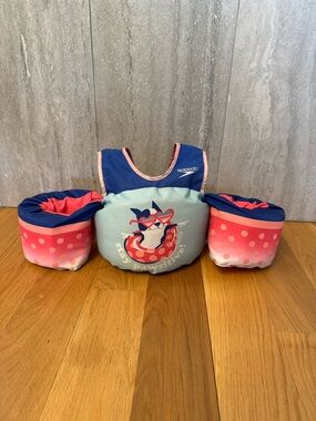 Speedo Kids Blue, Pink & Light Blue Swim Vest with Polka Dot Arm Bands